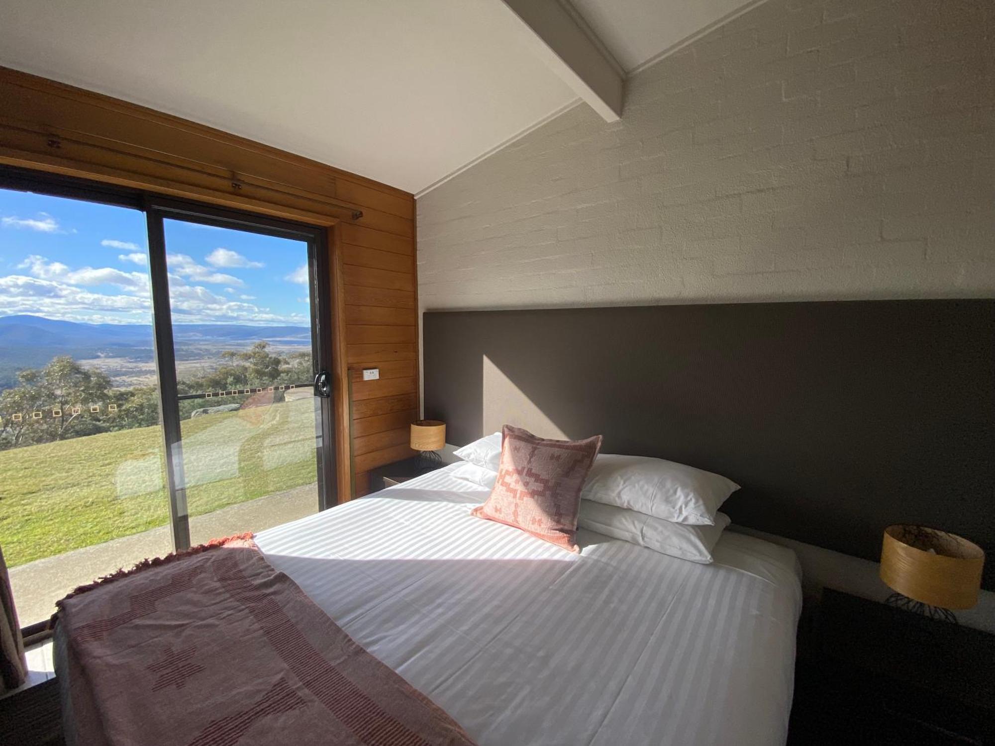 Altitude 1260 Villa จินดาไบน์ ภายนอก รูปภาพ